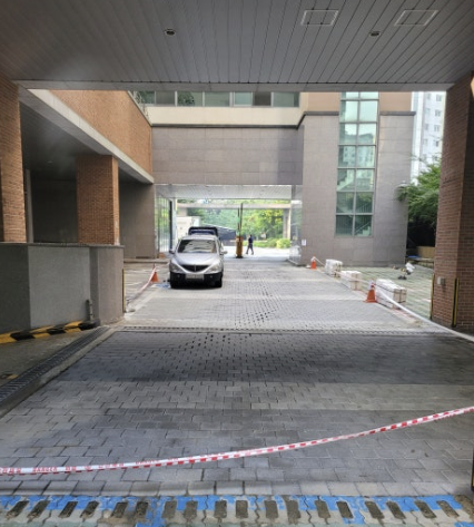 아파트 주차장 포장 시공 전